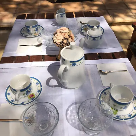 Bonito Con Jardin, Piscina Y Aparcamiento Gratuito