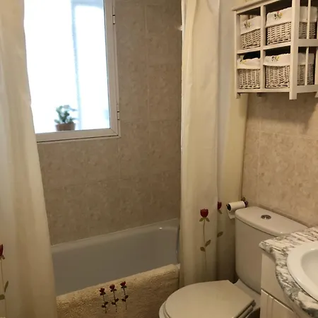 Appartement Bonito Con Jardin, Piscina Y Aparcamiento Gratuito *