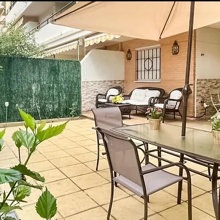 Appartement Bonito Con Jardin, Piscina Y Aparcamiento Gratuito *